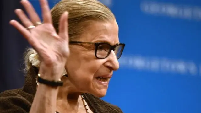 Ruth Bader Ginsburg ni mmojawepo wa majaji watatu wa kike katika mahakama ya juu zaidi nchini Marekani