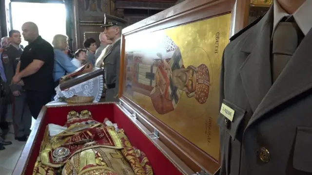 Mošti vladike Nikolaja u Vaznesenjskoj crkvi