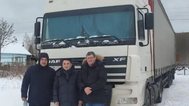 Генерал Панфиловдун жаңыланган эстелиги жүктөлгөн унаа Екатеринбург шаарынан шейшембиде жолго чыкты