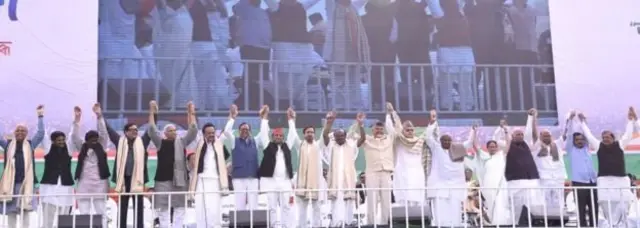 विरोधकांची आवश्यकता का?