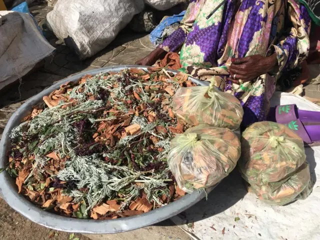 ዕዳጋ ተፈጥራዊ ዕጣን ቁናምኒ (ቁፍቋፍ) ኣብ ዕዳጋ ዓዲሓቂ