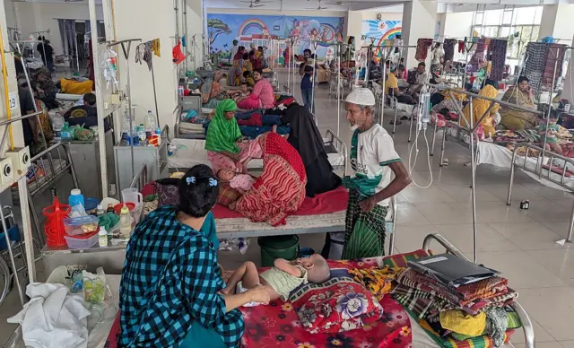 ঢাকার হাসপাতালগুলোতে বহু শিশু চিকিৎসাধীন