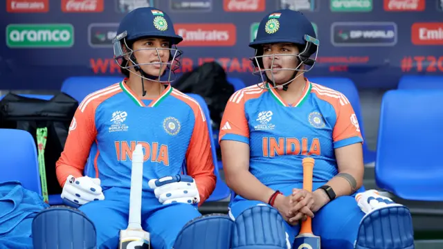 स्मृति मंधाना और शेफाली वर्मा