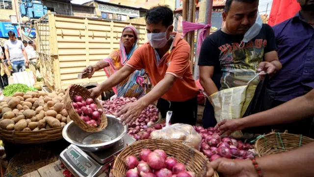 खरीदारी, कोरोना वायरस