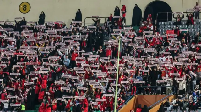 بازی پرسپولیس و گلگهر