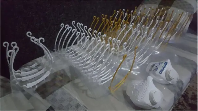 የፊት መከለያው አቃፊ