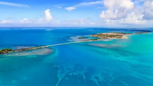 ઓવરસીઝ હાઈવે