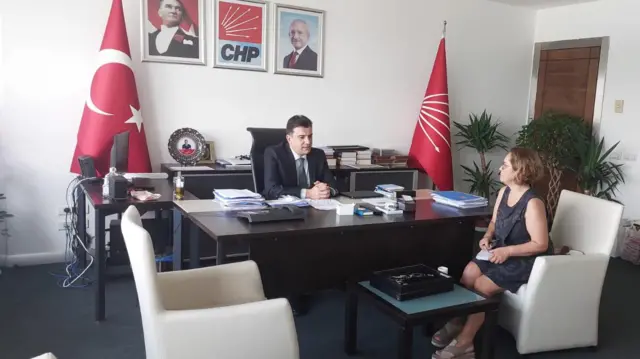 CHP Hukuk ve Seçim İşlerinden Sorumlu Genel Başkan Yardımcısı Zeynel Emre, BBC Türkçe’den Ayşe Sayın'ın sorularını yanıtladı