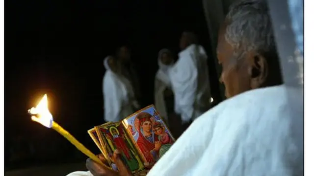 ኢትዮጵያዊ መዝሙር ዳዊት እናደገመ