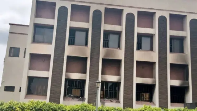 Ụlọikpe etiti dị na Abakaliki agbara ọkụ