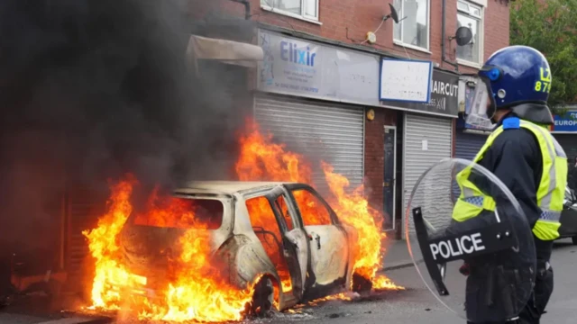 பிரிட்டனில் அதிகரிக்கும் வன்முறை