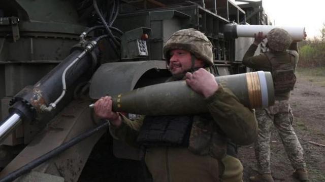 Україні не вистачає боєприпасів