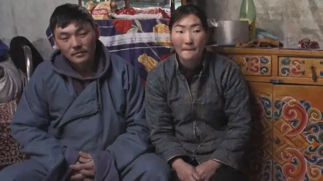 อีเรเดงกู บูยันเดลเกอร์ และภรรยา ชามินมุนค์ห บัตไซข่าน อาชีพคนทำปศุสัตว์พเนจร