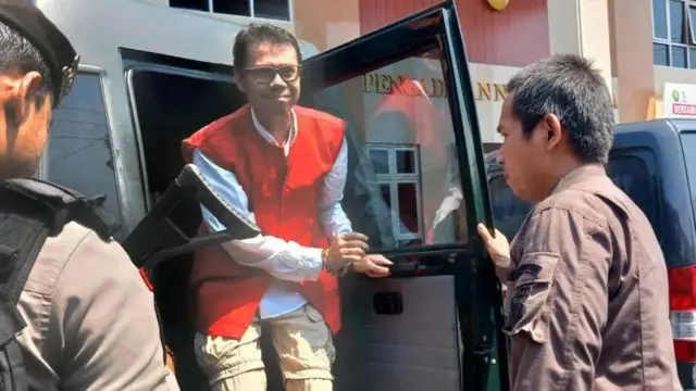 Majelis hakim PN Jepara kala itu menyatakan Daniel terbukti secarah sah dan meyakinkan bersalah melakukan tindak pidana tanpa hak menyebarkan informasi yang ditujukan untuk menimbulkan rasa kebencian.