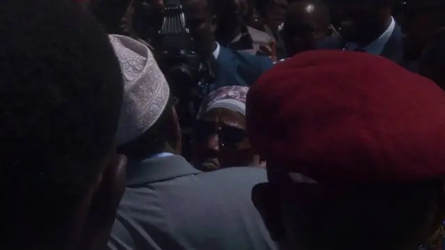 Qaar ka mid madaxda Puntland oo soo dhawaynaysa madaxwaynaha