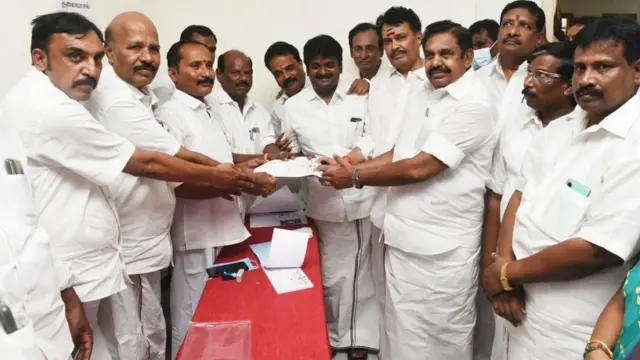 நிகழ்ச்சியில் எடப்பாடி...