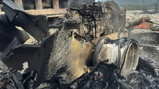 Озарбайжон расмийлари ерга ўрнатилган минанинг ҳалокатли оқибати сифатида шу расмни чоп қилган