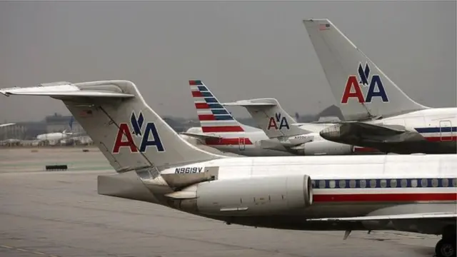 Aviões da companhia American Airlines