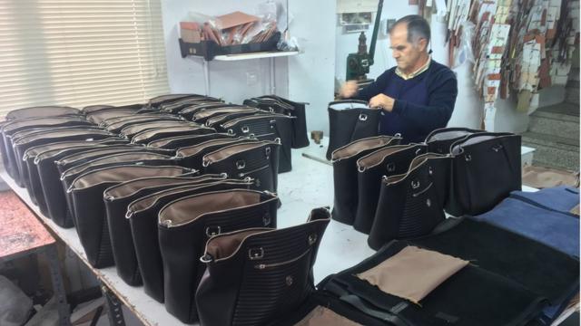 Discover Spain: The Hub of Ethical European Handbag Manufacturing