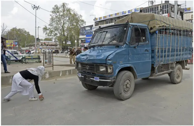 سرینگر میں طلبا کا احتجاج