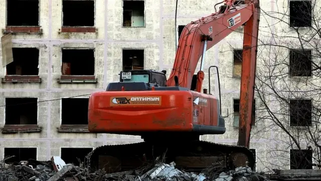 Снос пятиэтажки