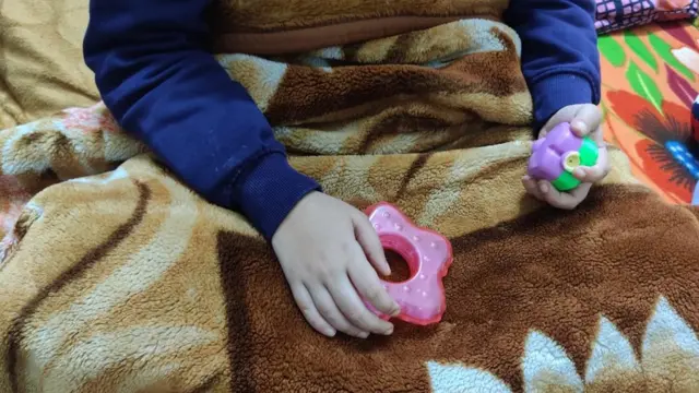 ਆਪਣੇ ਖਿਡੌਣਿਆਂ ਨਾਲ ਦੀਕਸ਼ਾ