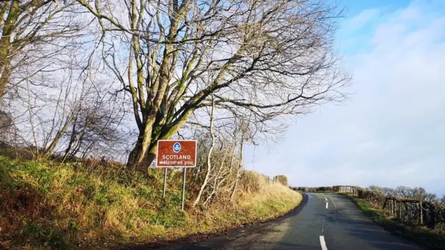 تین سو سال تک ڈیبیٹ ایبل لینڈز ایک انتہائی خطرناک اور نو گو ایریا تصور ہوتا ہے