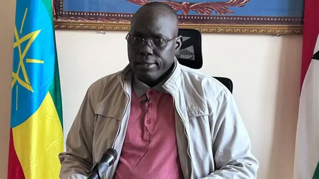 Pirezidaantii naannoo Gambeellaa Umad Ujuluu