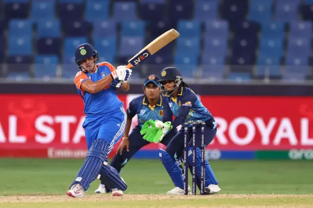 மகளிர் டி20 உலகக்கோப்பை: IND vs SL