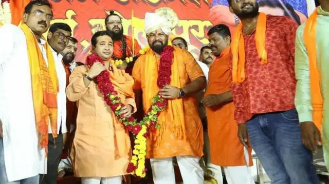 नितेश राणे आणि भाजपचे आमदार टी. राजा