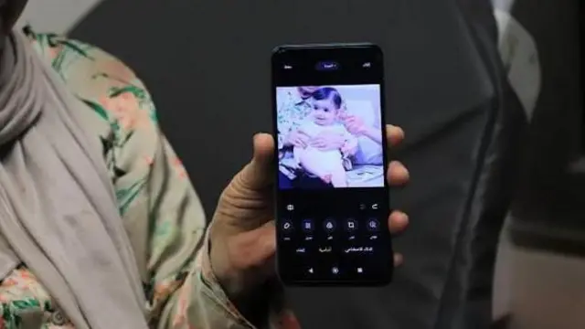 گلوله با عبور از جلوی ماشین، به سر این نوزاد اصابت کرد