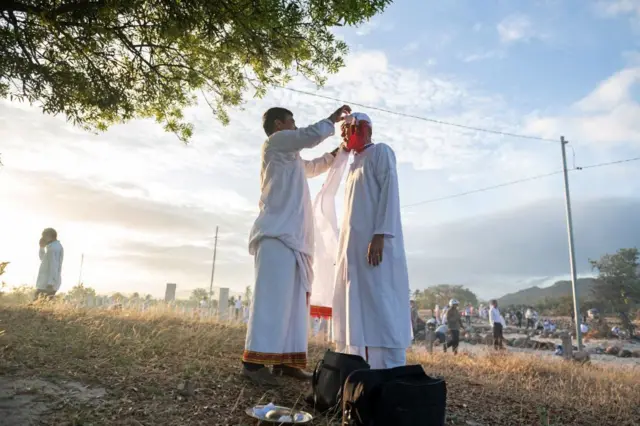 Thực chất, truyền thông và cả chính quyền đã sử dụng tên gọi "Bàni" từ lâu, một cách độc lập hoặc song song với "Hồi giáo Bàni"