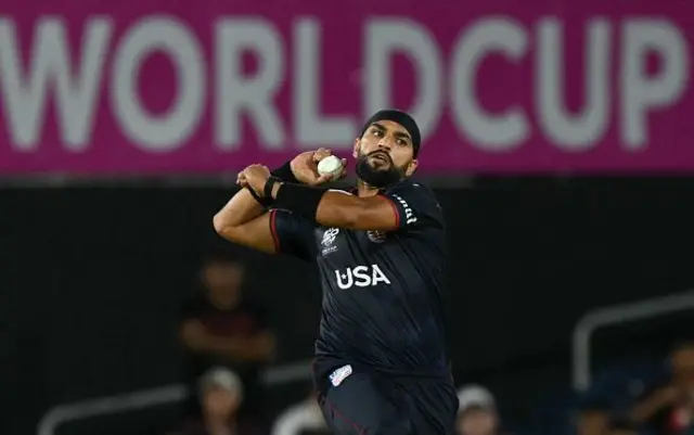 ඉන්දියාවේ උපත ලබා ඇති හර්මීට් සිං, මිලින්ද් කුමාර්, නිසාර්ග් පටේල් සහ සෞරාබ් නරේෂ් නේට්ට්‍රවල්කාර් ද ඇමෙරිකානු කණ්ඩායම නියෝජනය කරති.