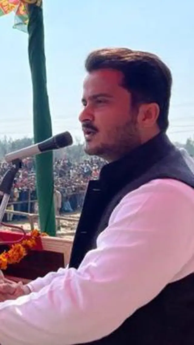 अब्दुल्ला आझम खान