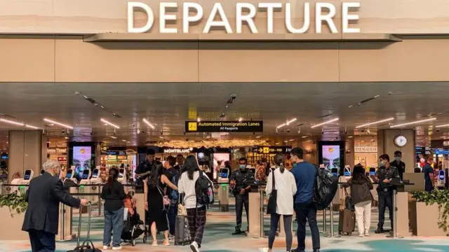 Passageiros chegando ao saguãojogo roleta ganhar dinheiroembarque do Aeroporto Changi,jogo roleta ganhar dinheiroCingapura,jogo roleta ganhar dinheiro31jogo roleta ganhar dinheiromarçojogo roleta ganhar dinheiro2023