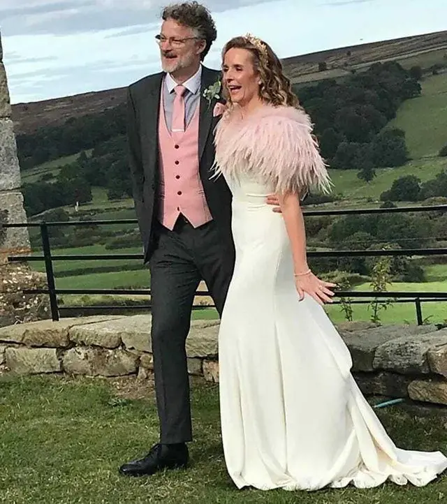 முதல் காதல் உணர்வுகள் 