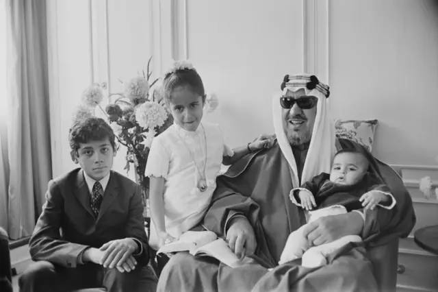 سعودی عرب، بادشاہ، سعود