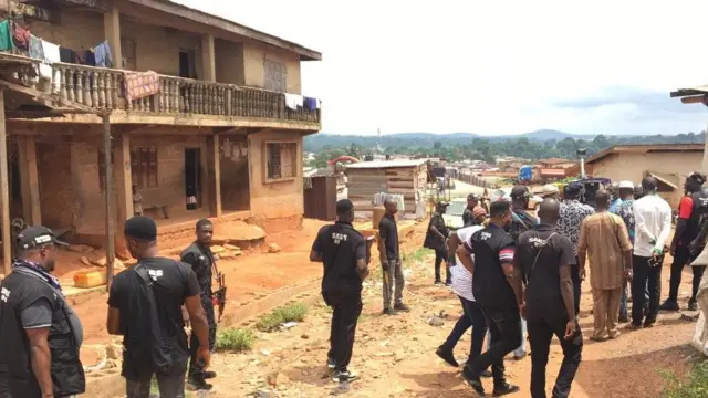 Awon olopaa ati ara ilu