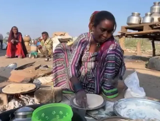 વિચરતી અને વિમુક્ત જાતિ, બીબીસી ન્યૂઝ ગુજરાતી DNT સમુદાયના લોકો પણ હવે SC/STની જેમ અલગ અનામત કેમ માગી રહ્યા છે?