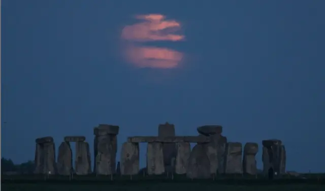 Superlua em Stonehenge