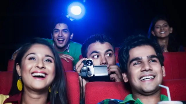 మూవీ పైరసీ 