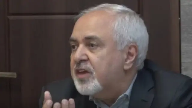 محمد جواد ظریف وزیر خارجه سابق و از اعضای هیات علمی دانشکده مطالعات جهان گفته «مردمی داریم که جلوی حرف نادرست مقاومت می کنند»