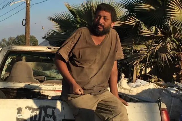 José Ávila, mexicano que vive en la zona donde se construyeron los prototipos de muro.