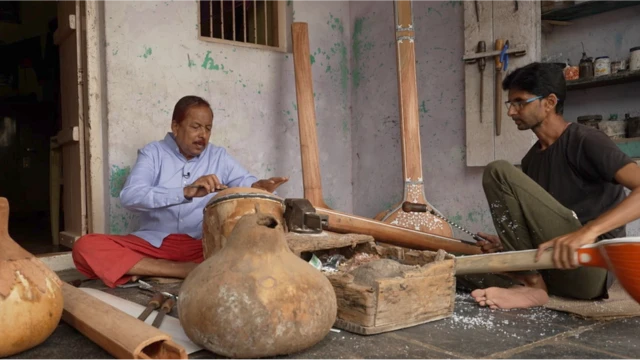 मिरज, स्वर, तंतुवाद्य, संगीत