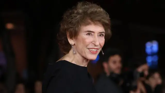 چهره آذر نفیسی