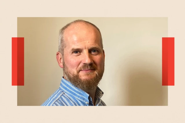 Picha ya kawaida ya Sam Oddie