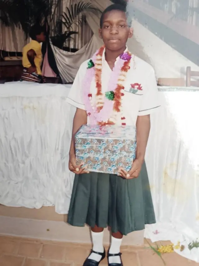 Wazazi walinihangaikia sana kutafuta matibabu kwa muda mrefu lakini haikuweza kusaidia.