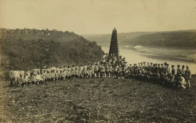 Colunas Miguel Costa e Prestes