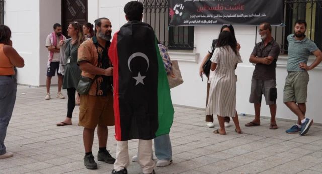 نشطاء يستعدون للإبحار نحو غزة