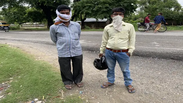 कोरोना पीड़ित बारह वर्षीय राजकुमार के परिजन